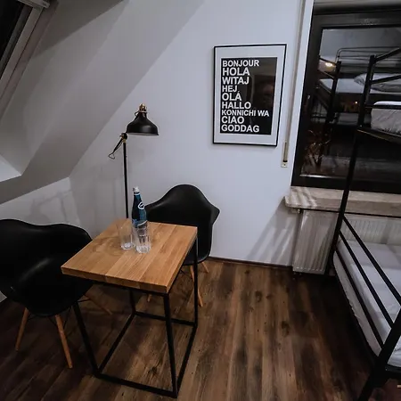 Hostel Loft Airport *