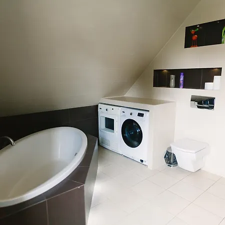 Loft Airport Hostel Warsaw